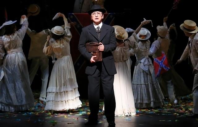 2017年の舞台「パレード」より。レオ・フランク役の石丸幹二