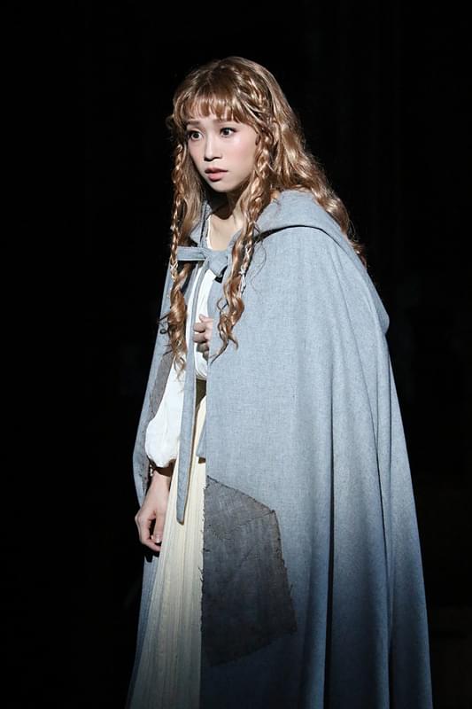 純粋無垢なデア(真彩希帆)