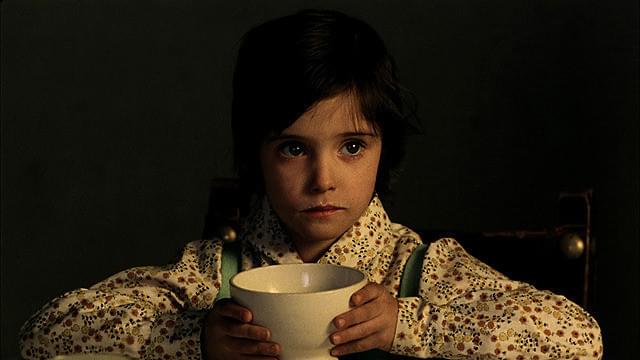 「ミツバチのささやき」