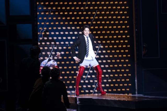 初演（2016年）の舞台より