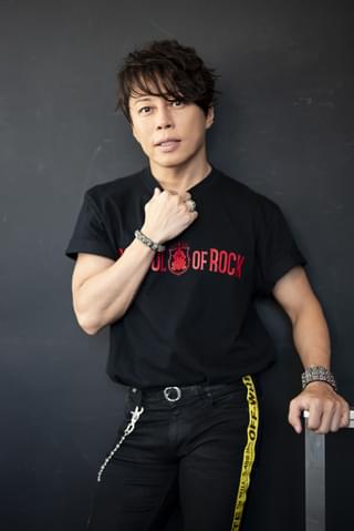 ミュージカル版「スクールオブロック」の西川貴教が、人と人とが心でつながる尊さを熱くシャウト！