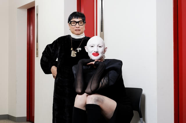 「クイーンダム 誕生」ジェナ・マービンと対談、ジェンダーと社会性を考察