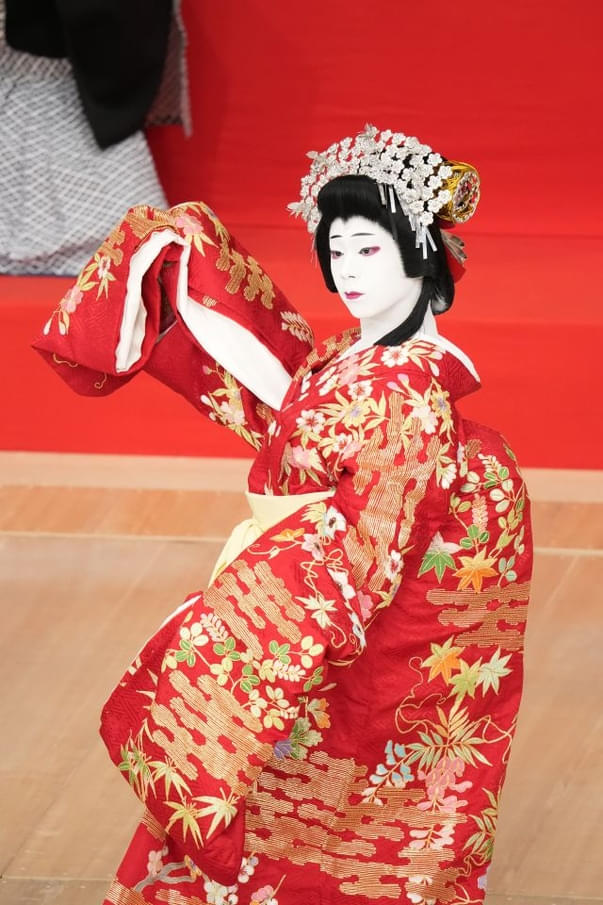 「春調娘七種」静御前＝尾上辰之助（令和8年9月歌舞伎座）
