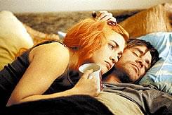 映画では“素”の状態の ジム・キャリー（右）を捕らえている