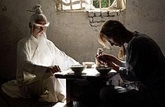 パイ・メイ役のゴードン・リュー(左)は 「Vol.1」ではクレイジー88のリーダーを演じていた