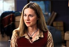 2年7カ月間、片想いを続けるOL役 ローラ・リニー