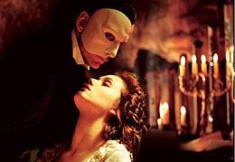 監督も絶賛する2人のセクシーさに注目