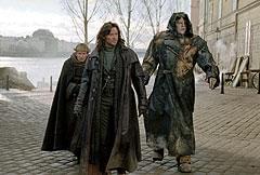 プラハのロケ地には、トランシルバニアの村の セットが実物大で組まれた