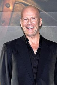 オレのスキンヘッド、かっこいいだろ?