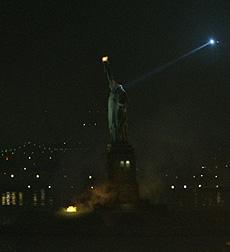 徹底した秘密保持主義が功が大成功した