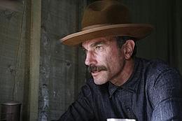 俳優業と石油採掘業は似ているところがある