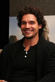 役と共に成長していった スティーブン・ストレイト