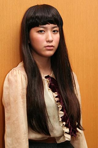 成海璃子が演じる妹さくらも 兄の身を案じる