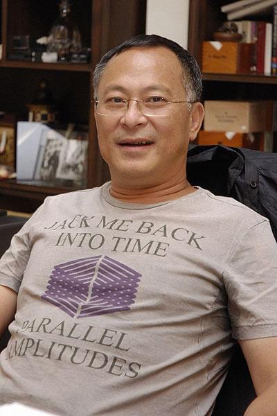 監督作は40本以上の大ベテラン ジョニー・トー監督