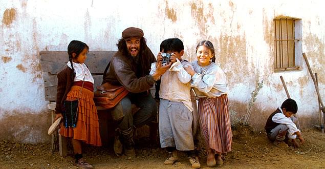 大抵の伝記映画は、実物より演者のほうがカッコ良いが、この2部作では逆。改めてゲバラのカリスマ性を思い知らされる