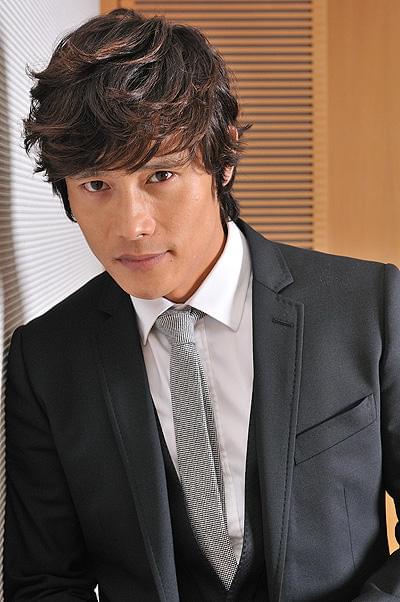 イ・ビョンホン