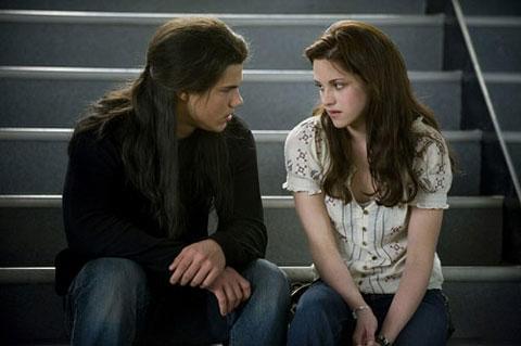 細かいセリフも原作者ステファニー・メイヤーと 確認を取り合いながら決めていった