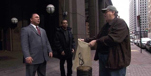 「僕らのお金を返してくれ！」とウォール街へ突撃取材