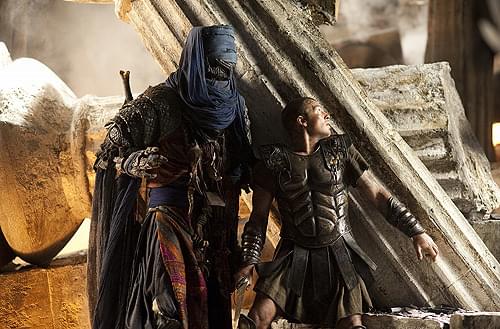 5歳児に戻ったような気持ちで 楽しんだというクリーチャーとの撮影