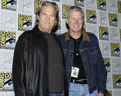 今年のコミコンに来場したケビン役のジェフ・ブリッジスと アラン役のブルース・ボックスレイトナー（右）。
