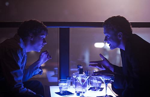 ビジネスが拡大するにつれて 裏切りのドラマも……