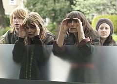 映画では3人のラブストーリーがメインに描かれる