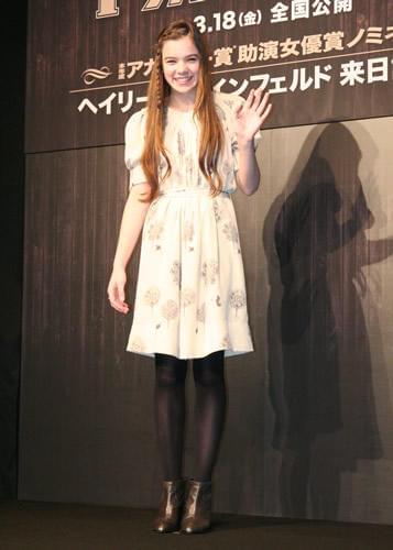 来日会見では14歳らしい屈託のない笑顔を見せた