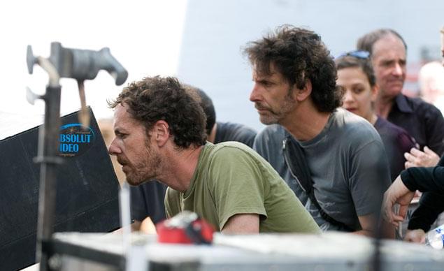 監督作品史上最高のヒットに、「自分たちでも驚いている」という2人