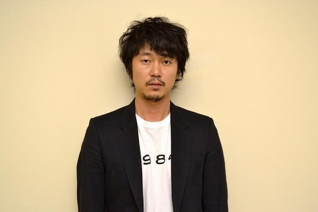 ヘアメイク:遠山美和子(THYMON Inc.) MIWAKO TOHYAMA(THYMON Inc.)/ miwako tohyama( THYMON Inc.) スタイリスト:林道雄