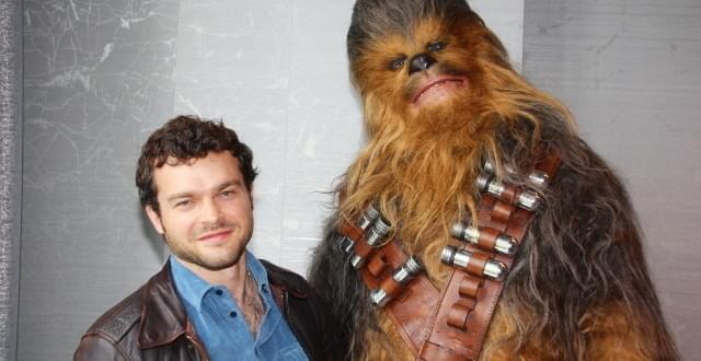 ハン・ソロ スター・ウォーズ・ストーリー インタビュー: 新鋭 ハン・ソロ スター・ウォーズ・ストーリー インタビュー: 新鋭