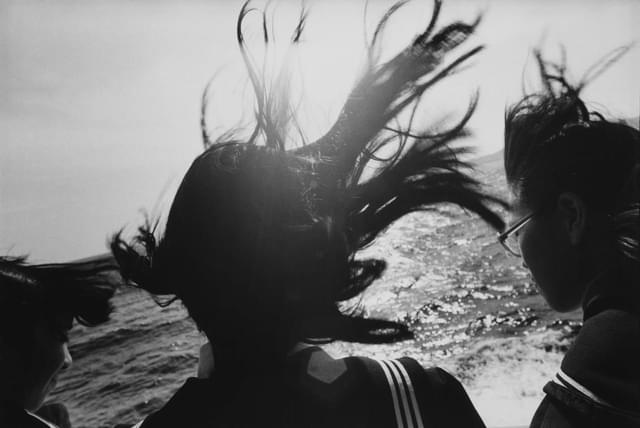 深瀬昌久「青函連絡船」(シリーズ『鴉』より)1976年