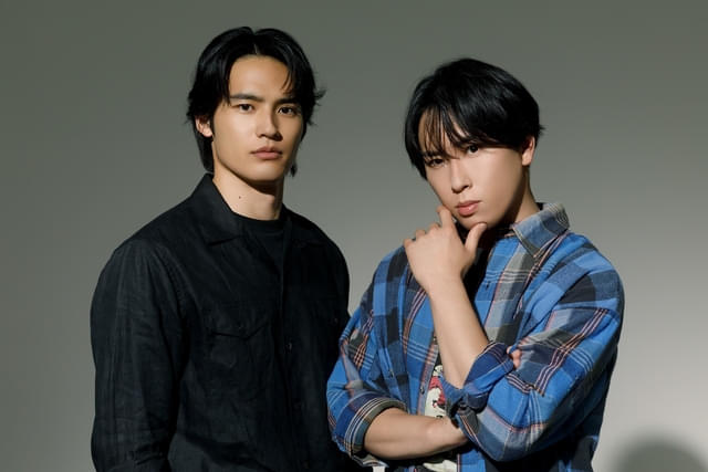 水上恒司（左）、宮舘涼太（右）