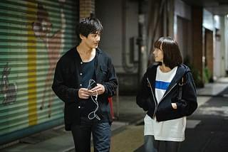 隣人X 疑惑の彼女