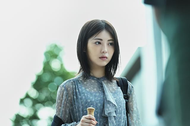 浜辺美波の「サイレントラブ」の画像