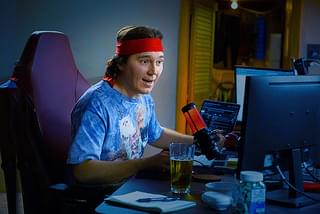 ダム・マネー ウォール街を狙え！の特集