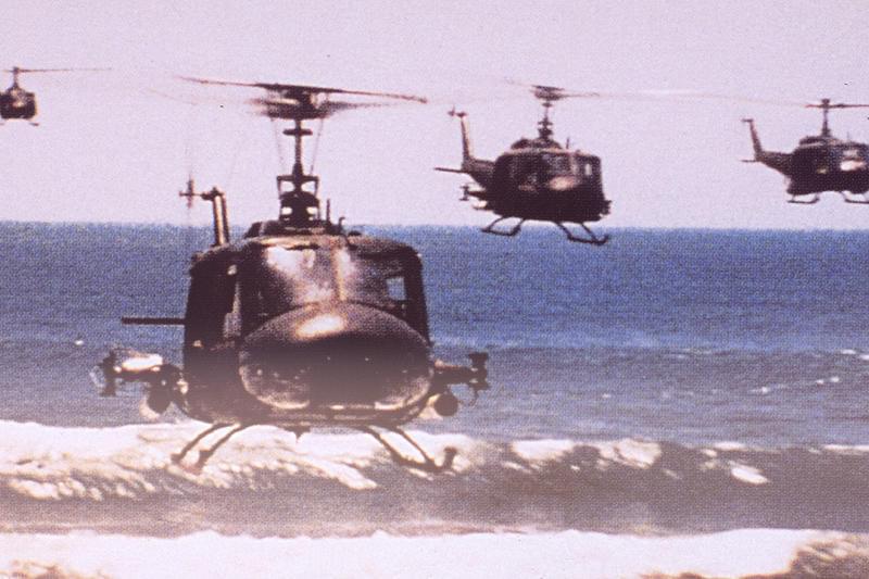 地獄の黙示録 特別完全版 : 作品情報・キャスト・あらすじ - 映画.com