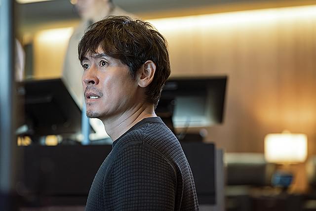 ソル・ギョングの「THE MOON」の画像