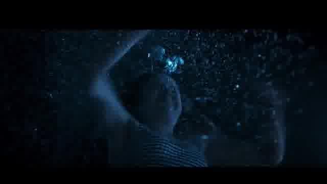 スペシャルメッセージ付き日本版予告編