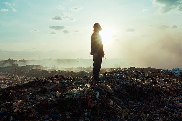 燃えるドレスを紡いで