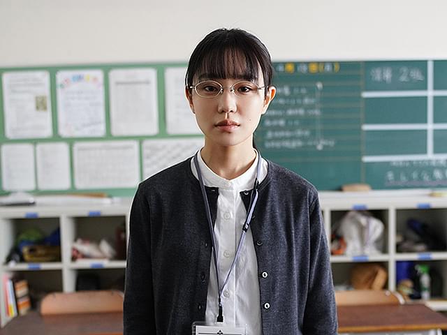 奈緒の「先生の白い嘘」の画像