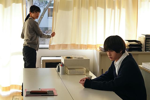 奈緒の「先生の白い嘘」の画像