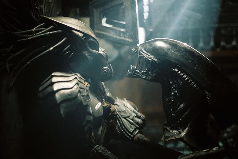 エイリアンVS.プレデター : 作品情報・キャスト・あらすじ - 映画.com