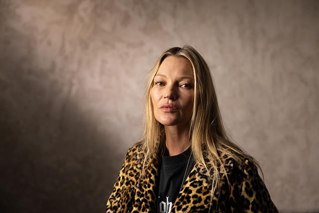 ケイト・モスの「ジョン・ガリアーノ 世界一愚かな天才デザイナー」の画像