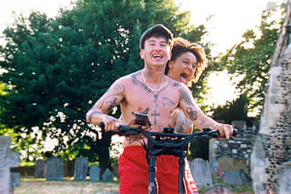 バード ここから羽ばたく