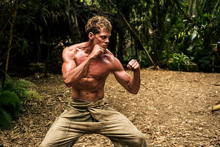 ボーイ・キルズ・ワールド 爆拳壊界流転掌列伝