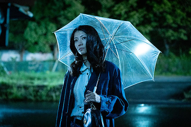 瀧内公美の「レイブンズ」の画像