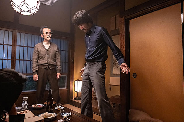 浅野忠信の「レイブンズ」の画像