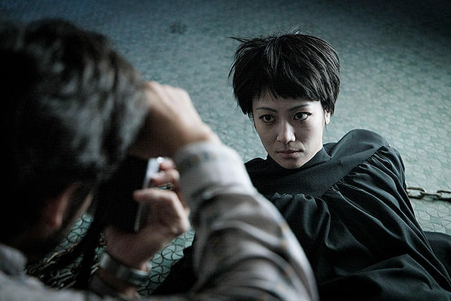 瀧内公美の「レイブンズ」の画像