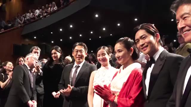 カンヌ映画祭特別映像付き特報