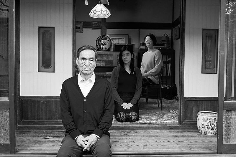 敵 : 作品情報・キャスト・あらすじ・動画 - 映画.com